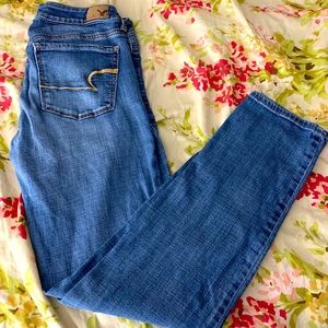 American Eagle Jeans size 6/short